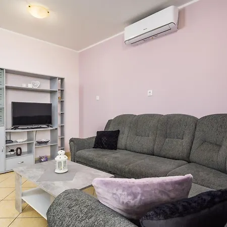 Apartment Charming With Wonderful Sea View Lovran