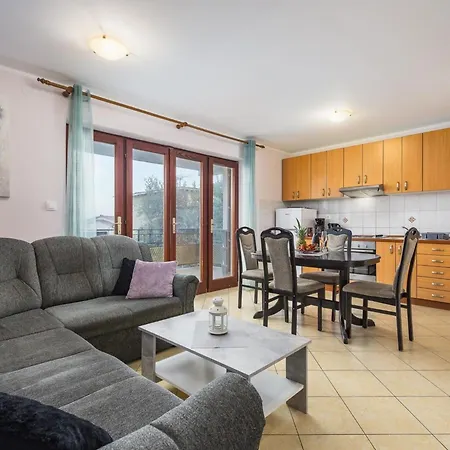 Apartment Charming With Wonderful Sea View Lovran